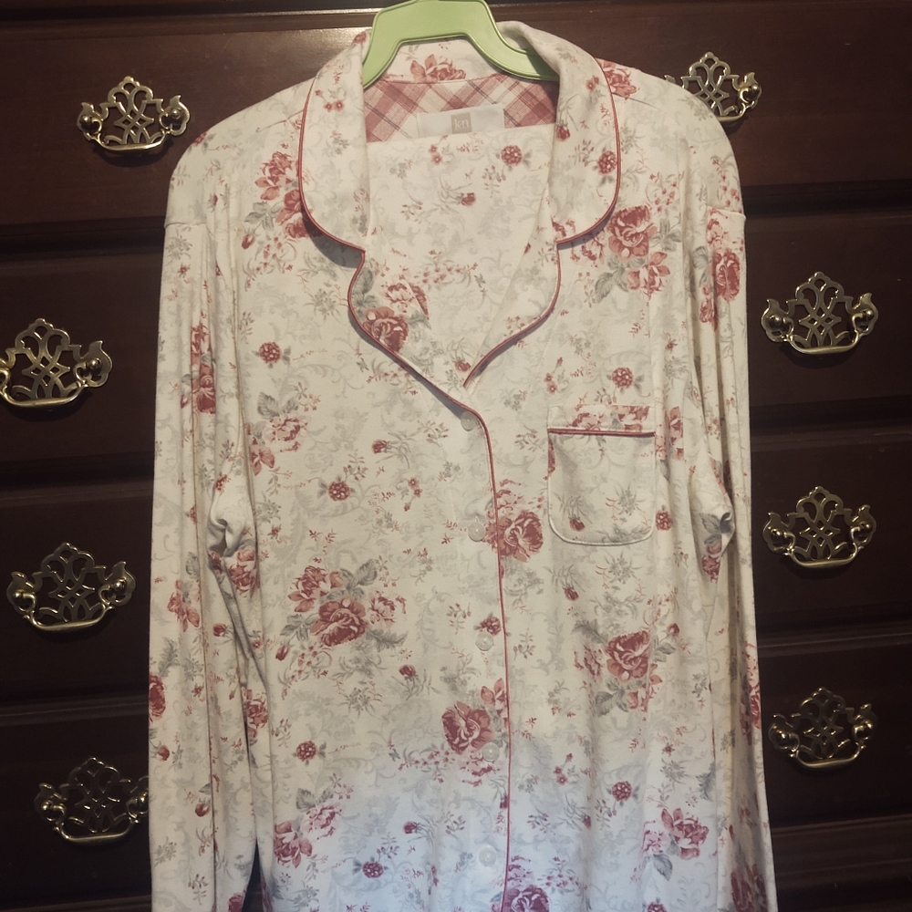 Karen Neuburger Sleepwear set